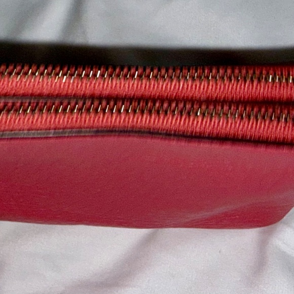 COACH Double Zip Wristlet in Pink Fuchsia Pebbled Leather F66505 - Picture 7 of 13